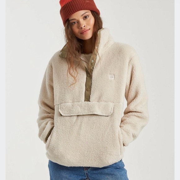 Billabong Tops - Billabong A/DIV Switchback Sherpa Fleece Sweatshirt M